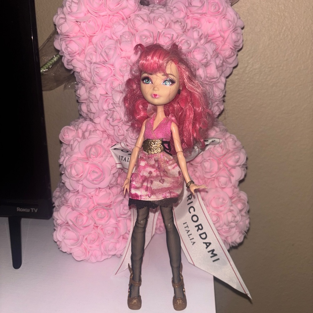 Ever After High C. A. Cupid Daughter of Eros Fashion Doll 2013 Mattel